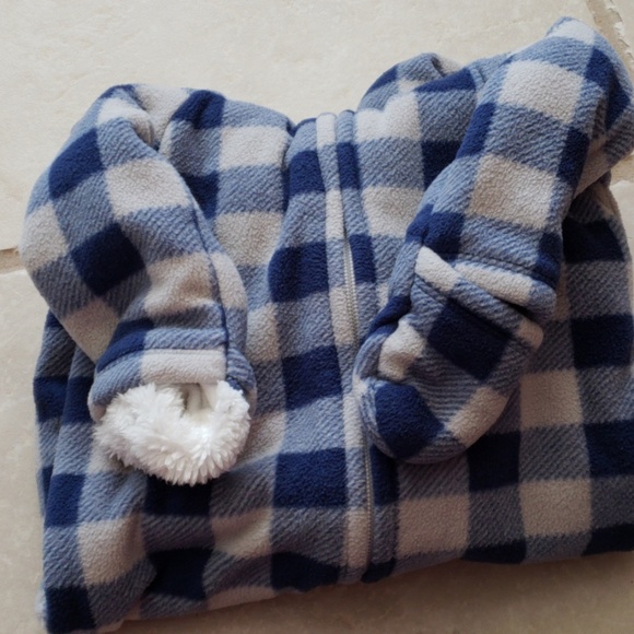 Snowsuit - Picture 5 of 5